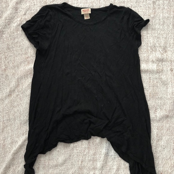 black tee shirt - Picture 1 of 1